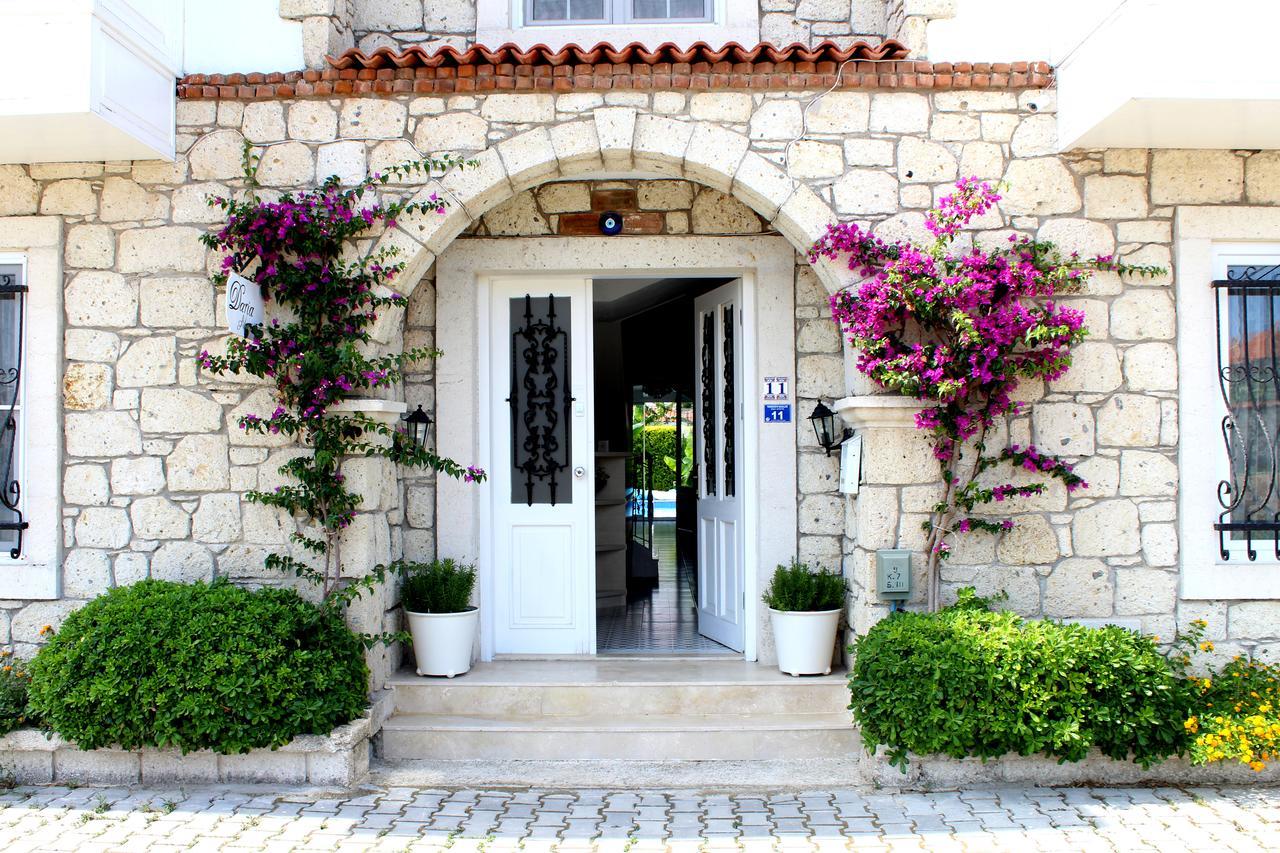 Daria Alacati Hotel Exterior photo